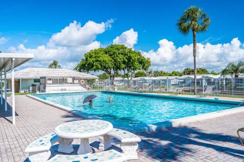 2525 W Golf Boulevard #119, Pompano Beach FL - photo 13 of 41