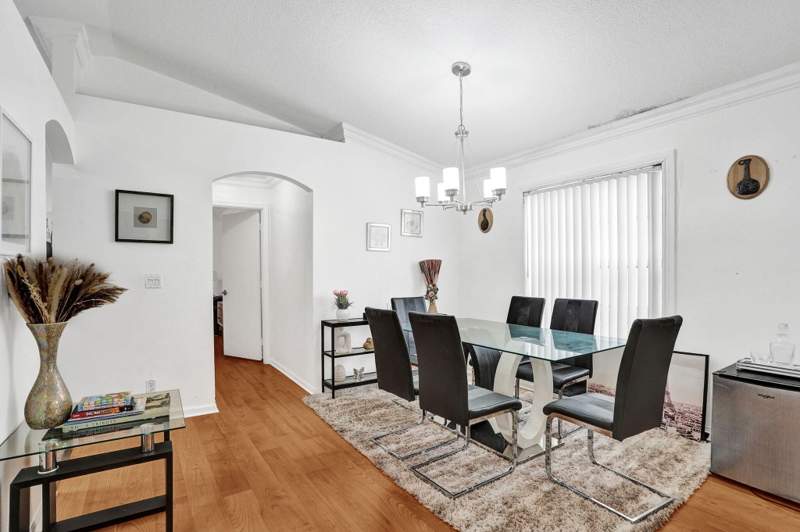 4 bedroom Single Family Residence at 4249 NW 61st Court, Winston Park Section Three, Coconut Creek — photo 5