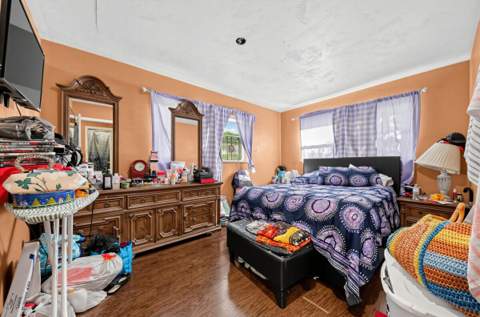 1209 W 26th Court, West Palm Beach FL - photo 6 of 12