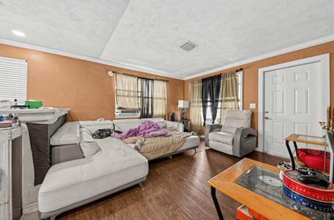 1209 W 26th Court, West Palm Beach FL - photo 10 of 12