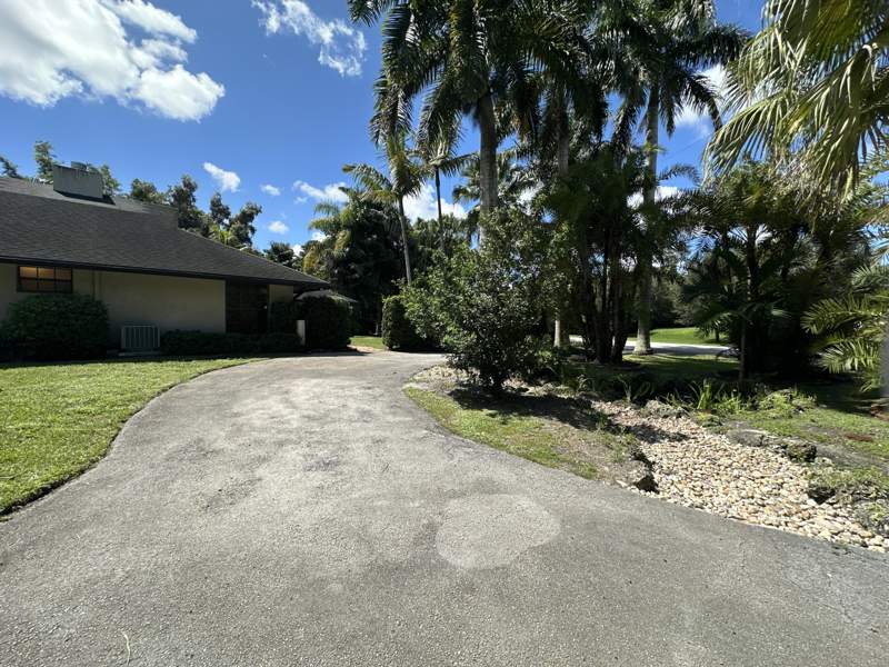 4 bedroom Single Family Residence at 12320 NW 2nd Street, Plantation Acres , Plantation — photo 4