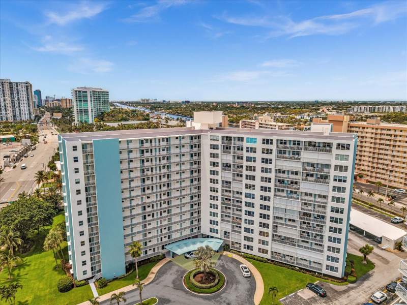 1 bedroom Condominium at 201 N Ocean Boulevard #202, Granada House Condominium, Pompano Beach — photo 3