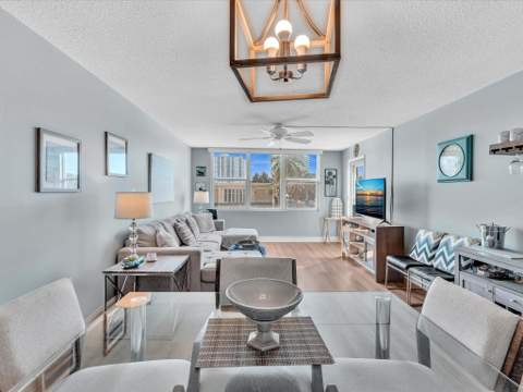 201 N Ocean Boulevard #202, Pompano Beach FL - photo 6 of 47