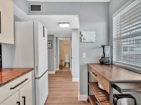 201 N Ocean Boulevard #202, Pompano Beach FL - photo 12 of 47