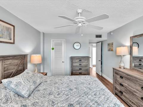 201 N Ocean Boulevard #202, Pompano Beach FL - photo 22 of 47