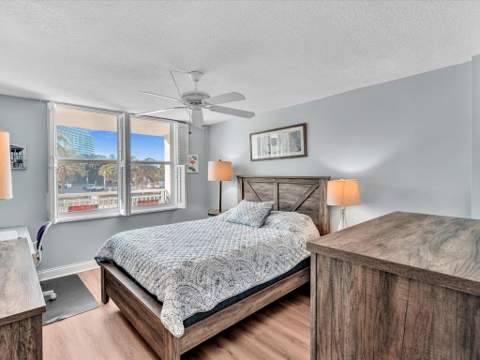 201 N Ocean Boulevard #202, Pompano Beach FL - photo 23 of 47