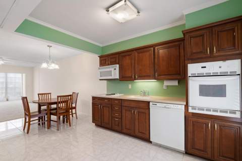 400 NE 20th Street #D112, Boca Raton FL - photo 8 of 39