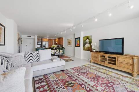 1865 S Ocean Drive #16H, Hallandale Beach FL - photo 6 of 43