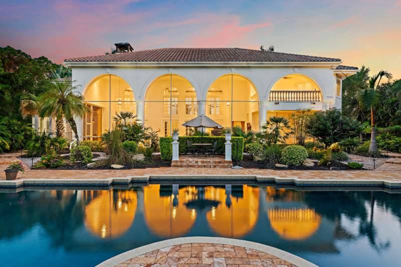6 bedroom Single Family Residence at 2584 SE Ranch Acres Circle, Ranch Acres, Jupiter — photo 2