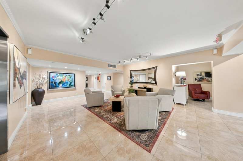 3 bedroom Condominium at 800 Cypress Grove Drive #504, No 121 Palm-Aire Country Club, Pompano Beach — photo 1