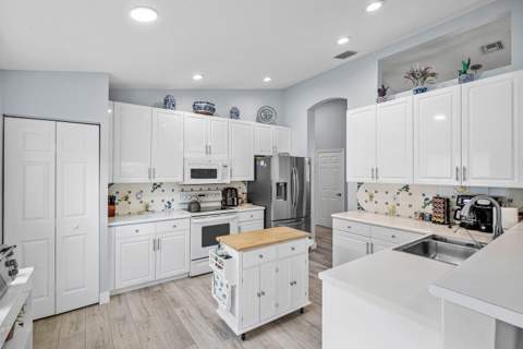 7182 Haviland Circle, Boynton Beach FL - photo 17 of 49