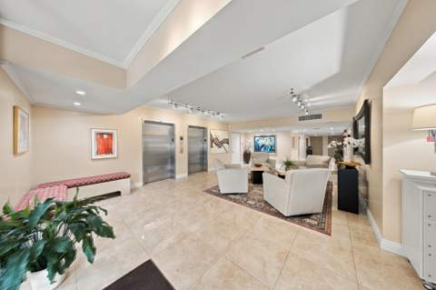 800 Cypress Grove Drive #504, Pompano Beach FL - photo 10 of 50