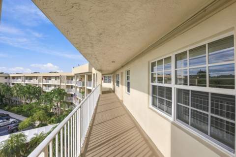 800 Cypress Grove Drive #504, Pompano Beach FL - photo 11 of 50