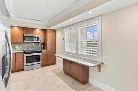 800 Cypress Grove Drive #504, Pompano Beach FL - photo 23 of 50