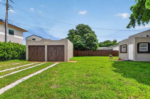 739 Kaye Street #0, West Palm Beach FL - photo 8 of 37