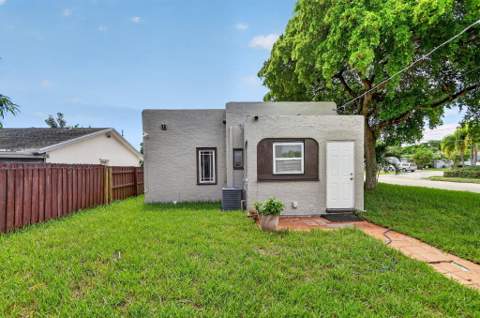739 Kaye Street #0, West Palm Beach FL - photo 12 of 37