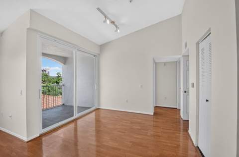 417 Villa Circle, Boynton Beach FL - photo 13 of 55