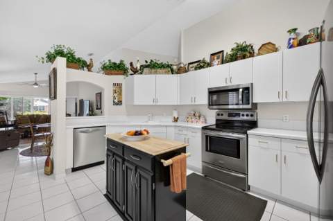 1110 NW Lombardy Drive, Port St. Lucie FL - photo 7 of 20