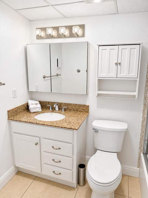 391 Burgundy I Avenue, Delray Beach FL - photo 7 of 13