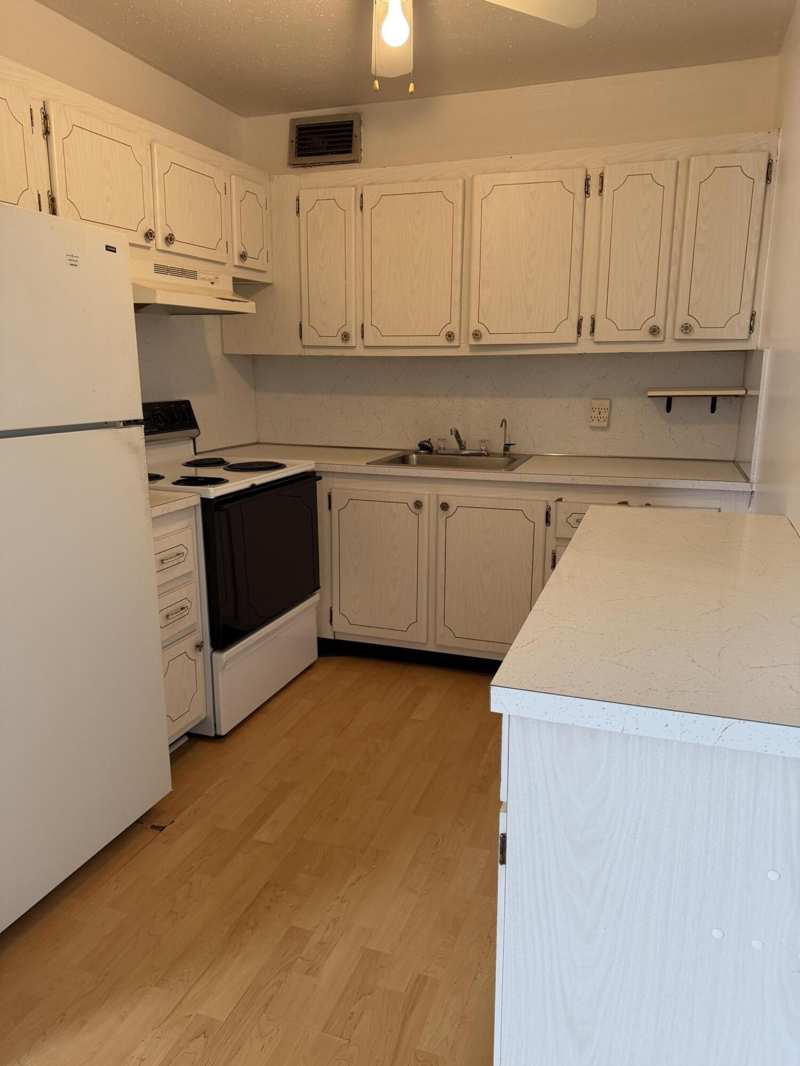 2 bedroom Condominium at 13 Kent A, Century Village , West Palm Beach — photo 1