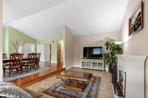4051 SW 82nd Terrace, Davie FL - photo 8 of 33