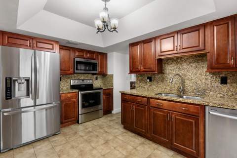 4051 SW 82nd Terrace, Davie FL - photo 10 of 33