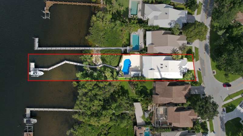 4 bedroom Single Family Residence at 352 River Edge Road, Bluffs River, Jupiter — photo 1
