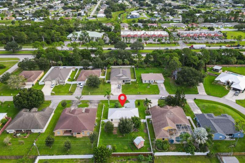 3 bedroom Single Family Residence at 1358 SW Prairie Circle, Port St Lucie, Port St. Lucie — photo 4
