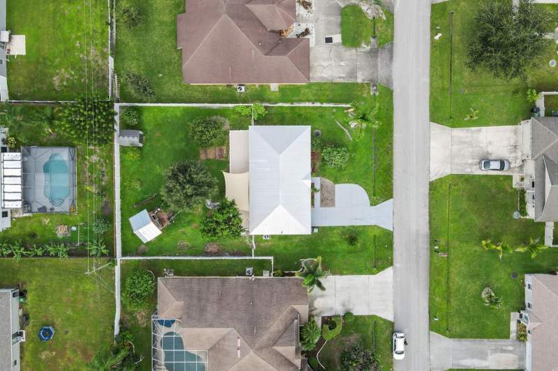 3 bedroom Single Family Residence at 1358 SW Prairie Circle, Port St Lucie, Port St. Lucie — photo 5