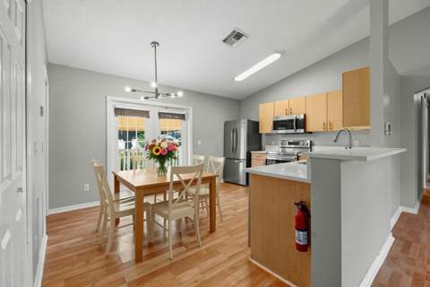 1358 SW Prairie Circle, Port St. Lucie FL - photo 16 of 60