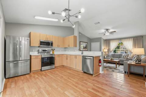 1358 SW Prairie Circle, Port St. Lucie FL - photo 21 of 60