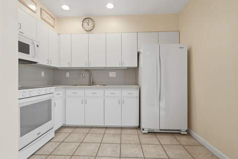 2460 SW 15th Street, Fort Lauderdale FL - photo 15 of 44