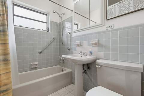 2460 SW 15th Street, Fort Lauderdale FL - photo 19 of 44
