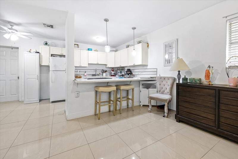 4 bedroom Single Family Residence at 1412 SW 3rd Street, Carver Park, Delray Beach — photo 5