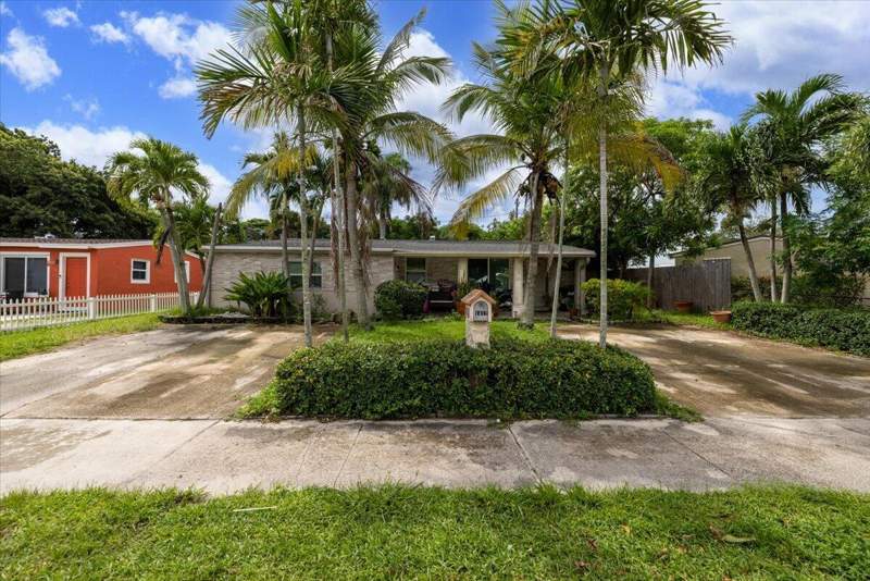 4 bedroom Single Family Residence at 1412 SW 3rd Street, Carver Park, Delray Beach — photo 3