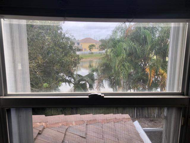 4 bedroom Single Family Residence at 147 Kensington Way, Anthony Groves Ph 1, Royal Palm Beach — photo 3