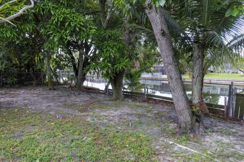 7654 Granada Boulevard, Miramar FL - photo 15 of 17