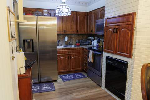 7654 Granada Boulevard, Miramar FL - photo 6 of 17