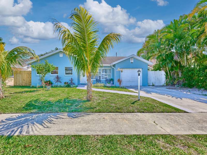 3 bedroom Single Family Residence at 9020 SW 8th Street, Sandalfoot Cove Sec 7 And 8, Boca Raton — photo 4