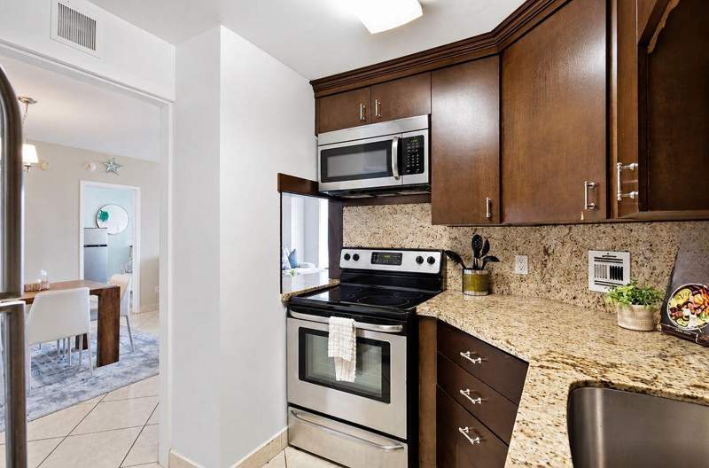 2 bedroom Condominium at 4040 Galt Ocean Drive #905, Ocean Manor Condo, Fort Lauderdale — photo 5