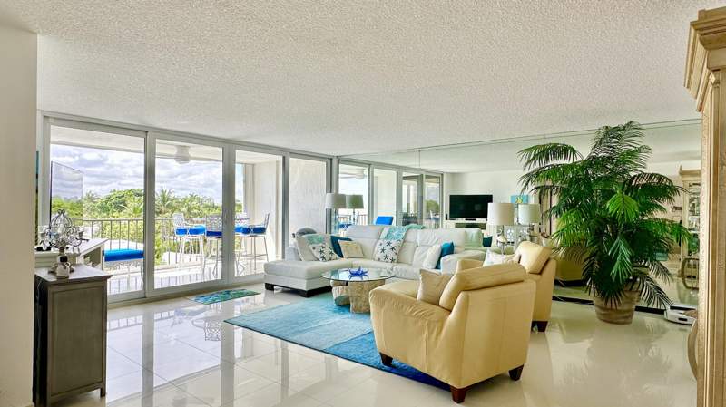 2 bedroom Condominium at 1901 N Ocean Boulevard #4B, Shore Club Condo, Fort Lauderdale — photo 2