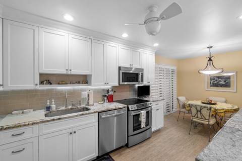 7 Eastgate Drive #C, Boynton Beach FL - photo 18 of 69