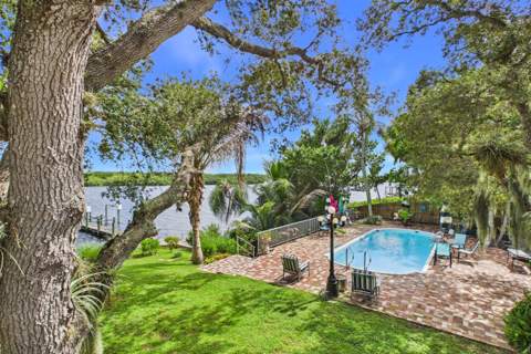 3679 SW Saint Lucie Shores Drive, Palm City FL - photo 9 of 46