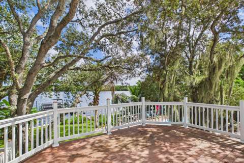 3679 SW Saint Lucie Shores Drive, Palm City FL - photo 10 of 46