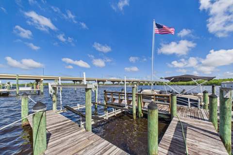 3679 SW Saint Lucie Shores Drive, Palm City FL - photo 11 of 46