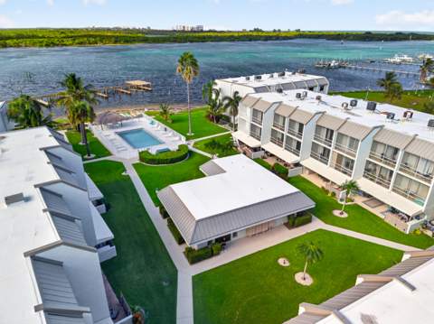 1300 Seaway Drive #D7, Fort Pierce FL - photo 16 of 59