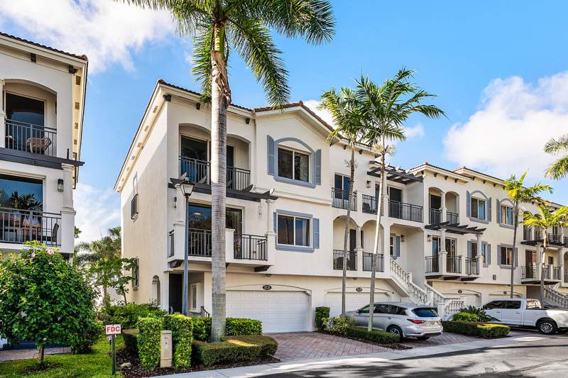 4 bedroom Townhouse at 3131 Waterside Circle, Waterside, Boynton Beach — photo 4
