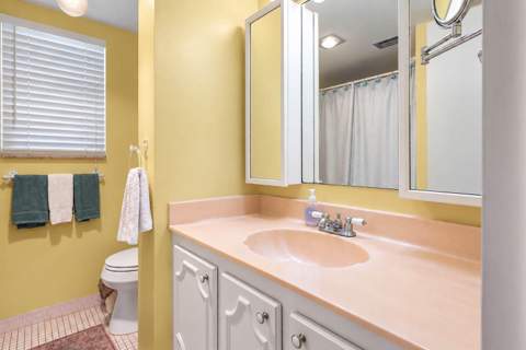 3755 Via Poinciana #402, Lake Worth FL - photo 15 of 45