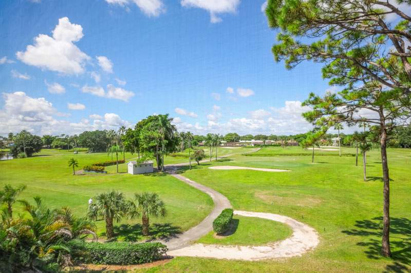2 bedroom Condominium at 3755 Via Poinciana #402, Poinciana Place Condo 1,2,8 And 9, Lake Worth — photo 5
