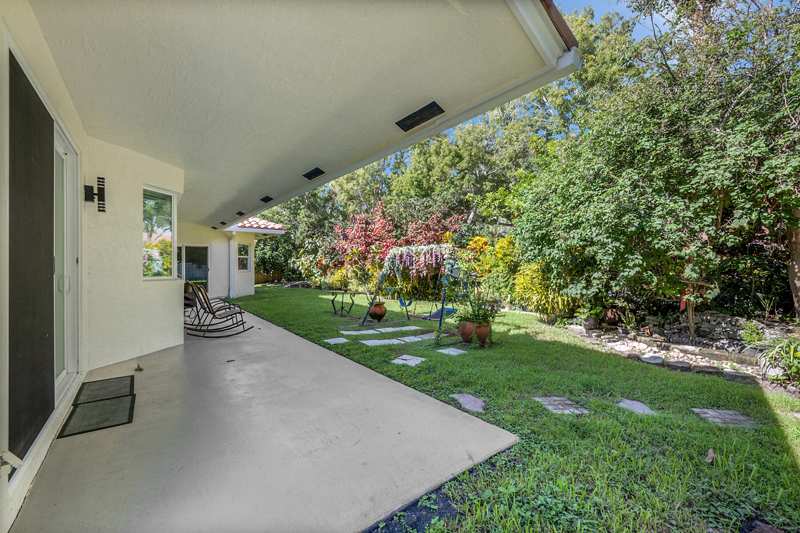 3 bedroom Single Family Residence at 4166 NW 66th Terrace, Turtle Run, Coral Springs — photo 1